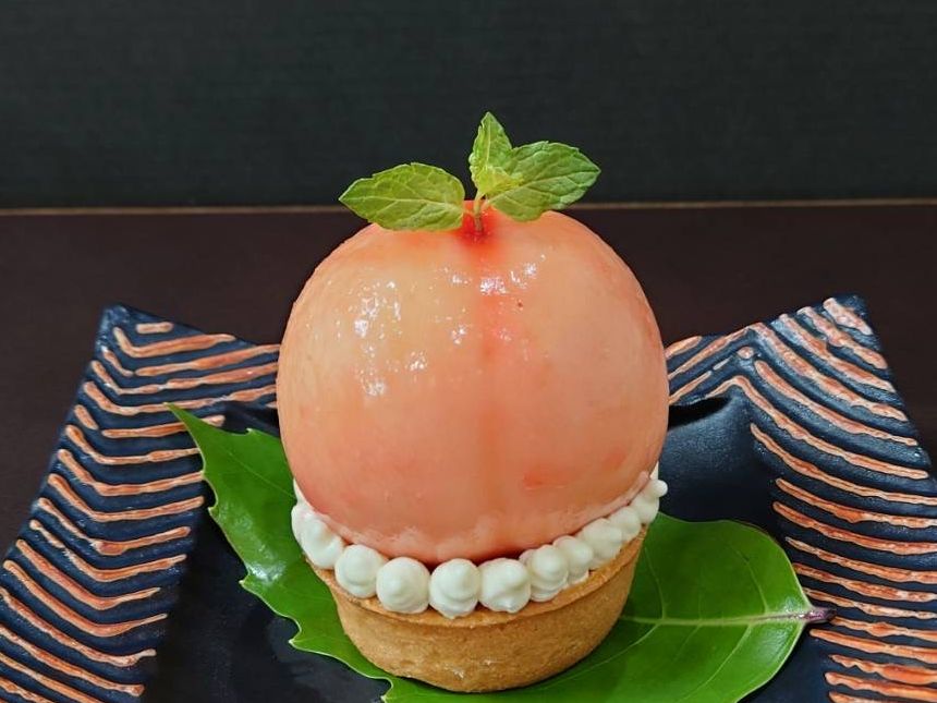 夏の新商品 桃タルト 販売中 玉造グランドホテル長生閣