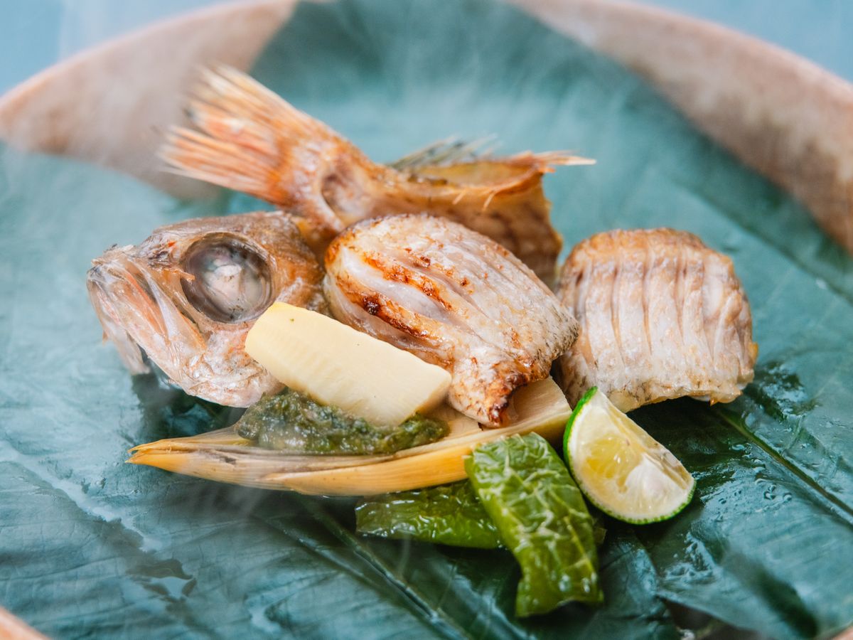 香ばしくてジューシーな“のどぐろ塩焼き”付きプレミアム会席