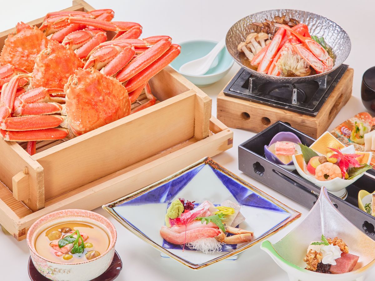 冬季限定<かに会席>のご予約承っております!